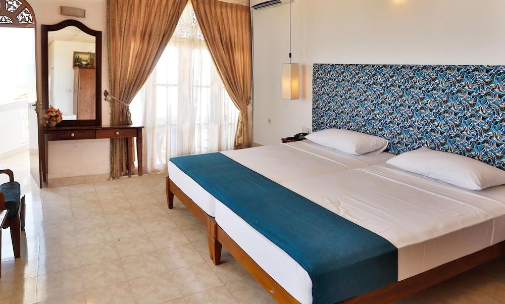 Zand Negombo Ettukala ภายนอก รูปภาพ
