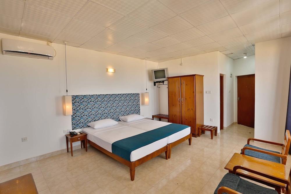 Zand Negombo Ettukala ภายนอก รูปภาพ