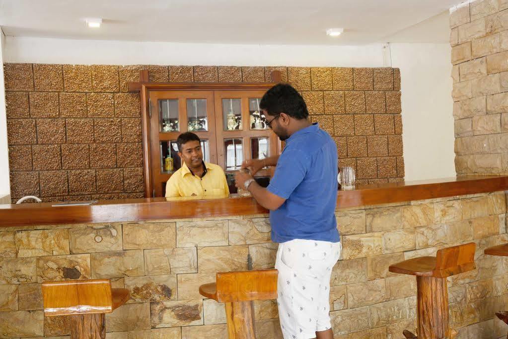 Zand Negombo Ettukala ภายนอก รูปภาพ